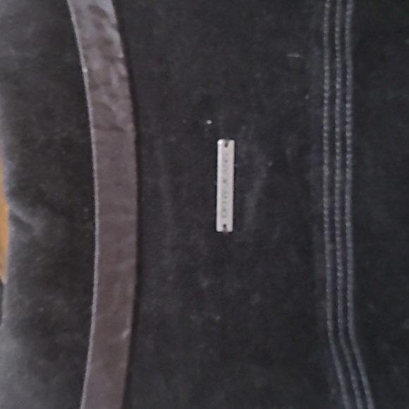 DKNY | Velvet Jacket - Picture 5 of 10